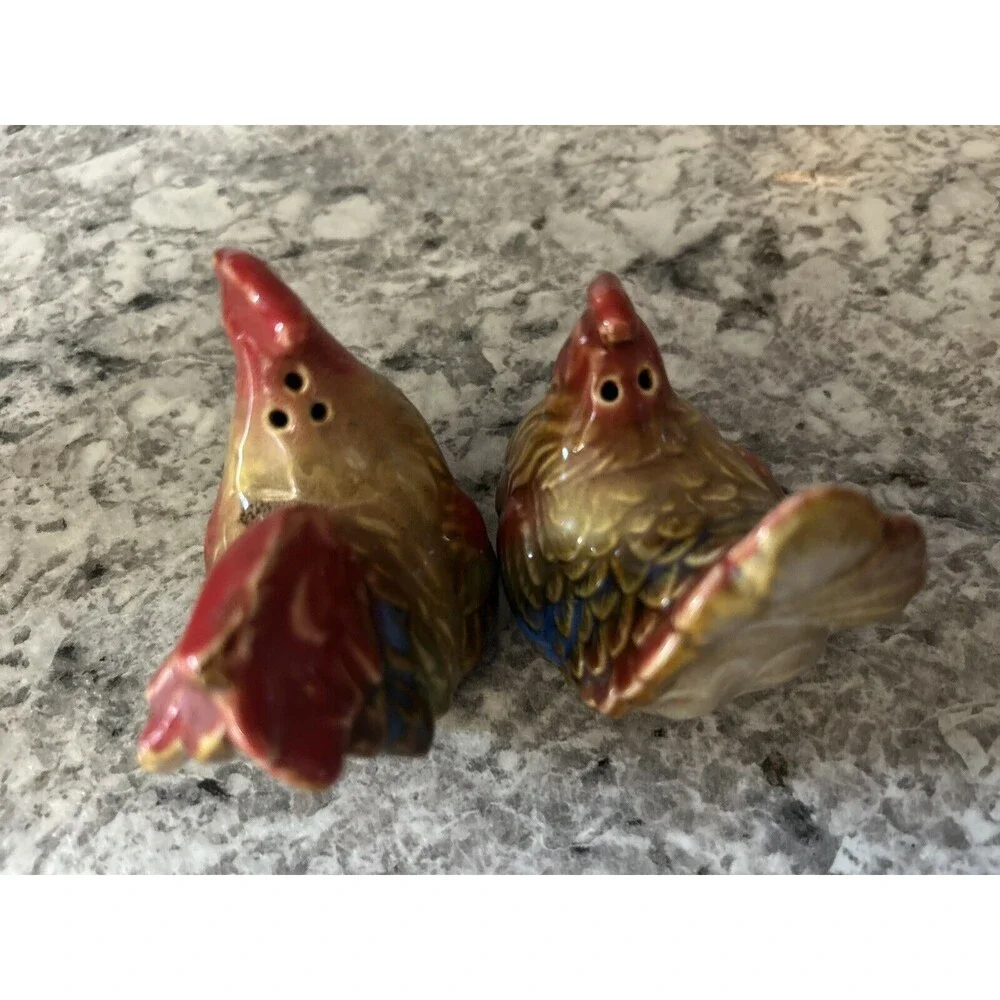 Vintage Hen And Rooster Salt And Pepper Shakers Farm Chickens